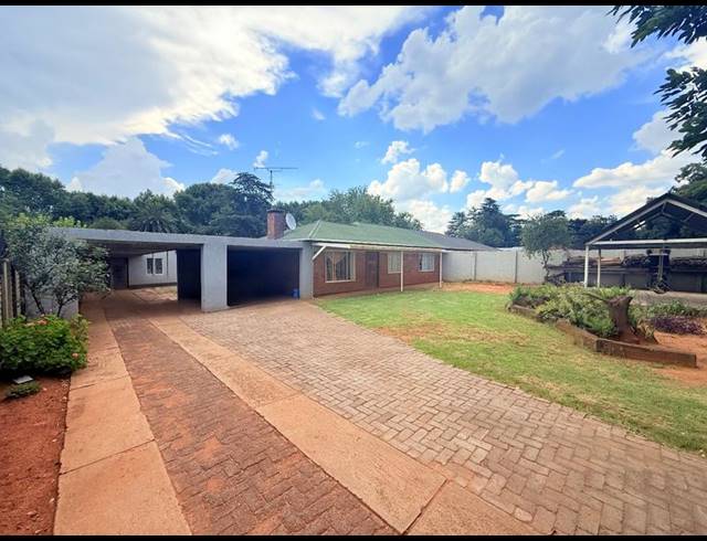 2 BEDROOM HOUSE FOR SALE IN VANDERBIJLPARK CW 6